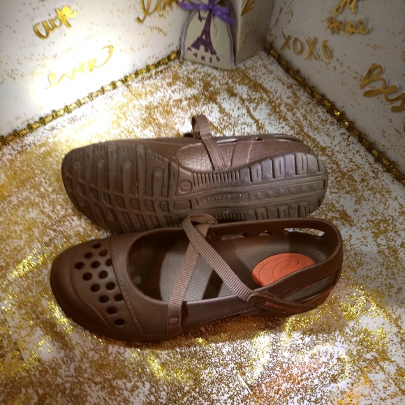 Skechers | Woman Walking Shoe - Picture 6 of 7